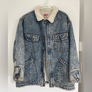 Vintage Levis Oversized Sherpa Jean Jacket